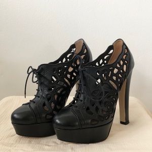 Valentino Garavani Lace up Booties
